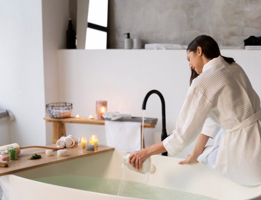 A Complete Guide to Luxurious Bathing at Home with AV Tub