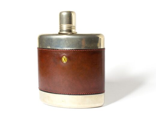 Superior Quality Hip Flask :  Perfect Gift for Gentleman